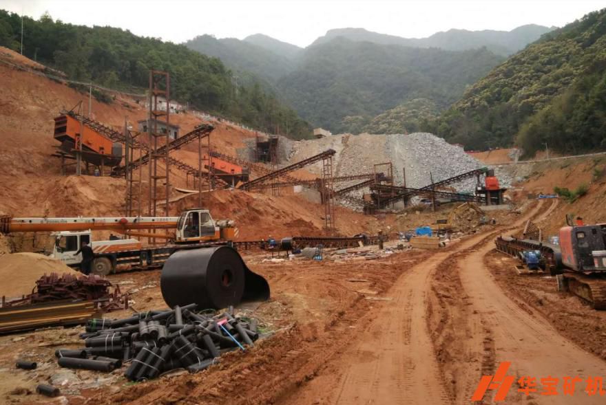 廣東梅州豐順縣揭?guī)X石場時(shí)產(chǎn)300噸 廣東梅州豐順縣揭?guī)X石場時(shí)產(chǎn)300噸